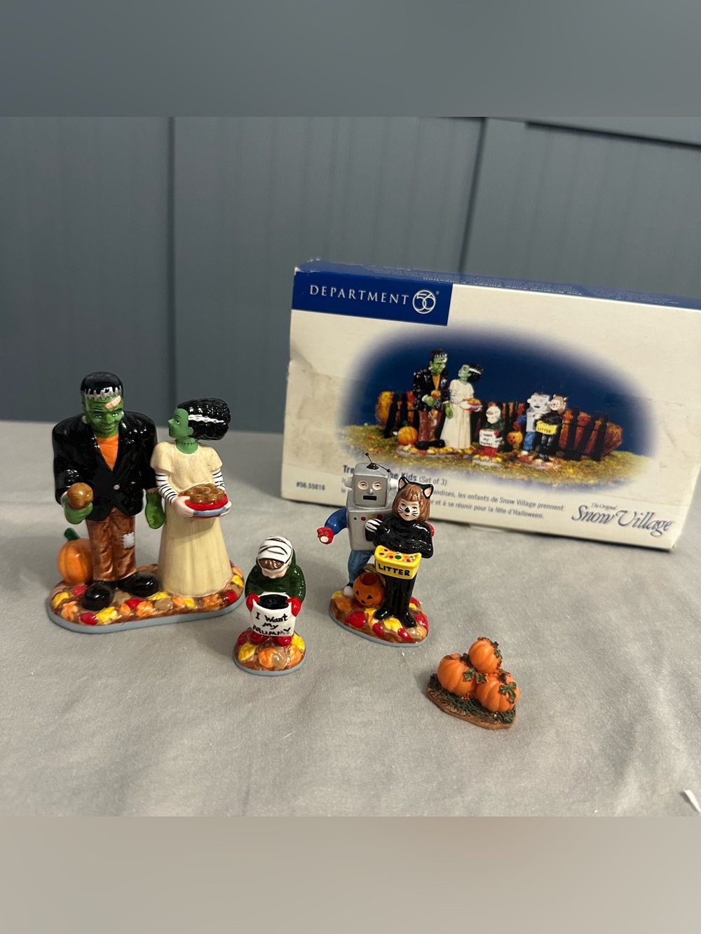 Dept 56 Halloween Treats For The Kids Set 3 Frankenstein Mummy Robot 56.55016
